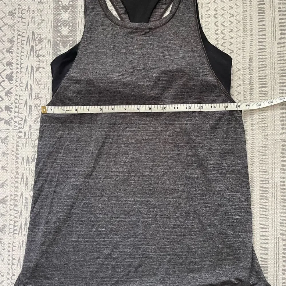 Lululemon Extra Mile Shelf Bra Tank Top 10‎